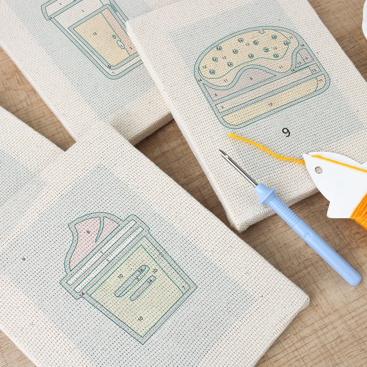 Coffret punch needle 4 pièces Foodie Fiesta